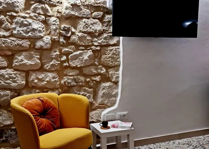 Holiday home Authentic Village Townhouse With Mountain Views Palombaro